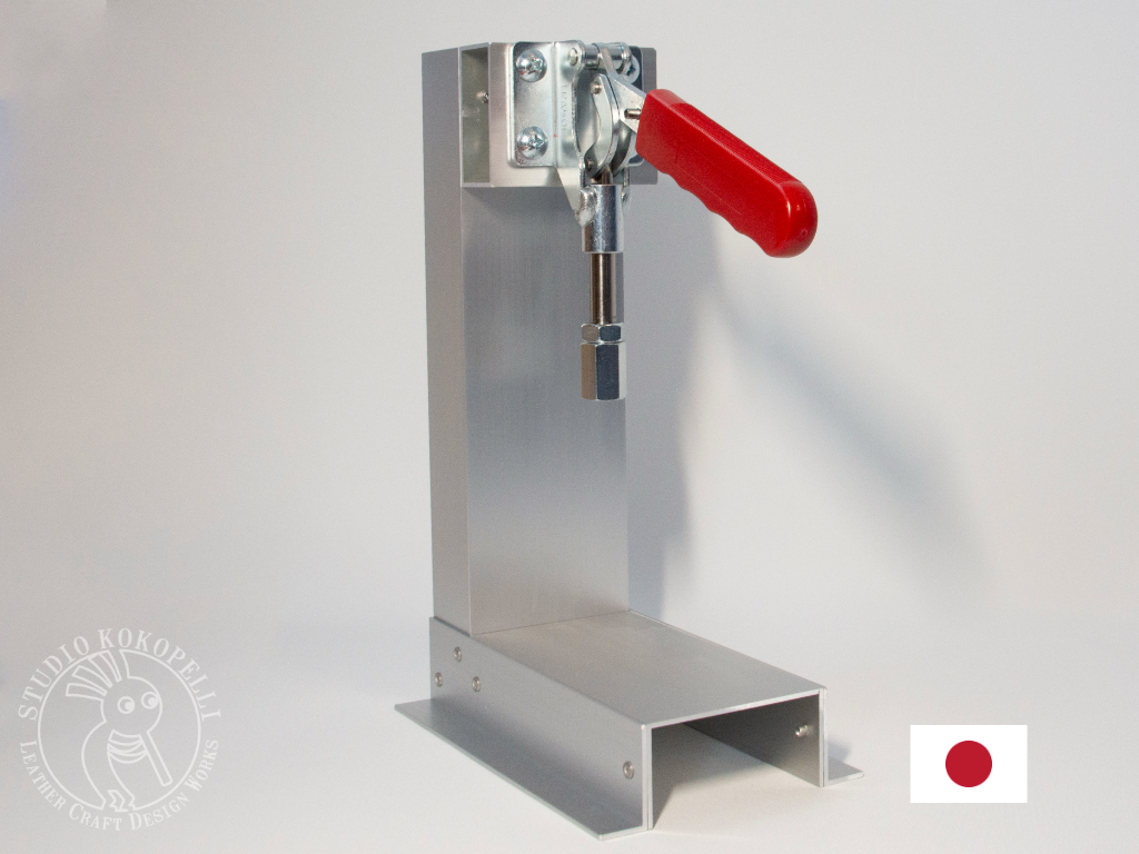 アルミ製菱目打ち機